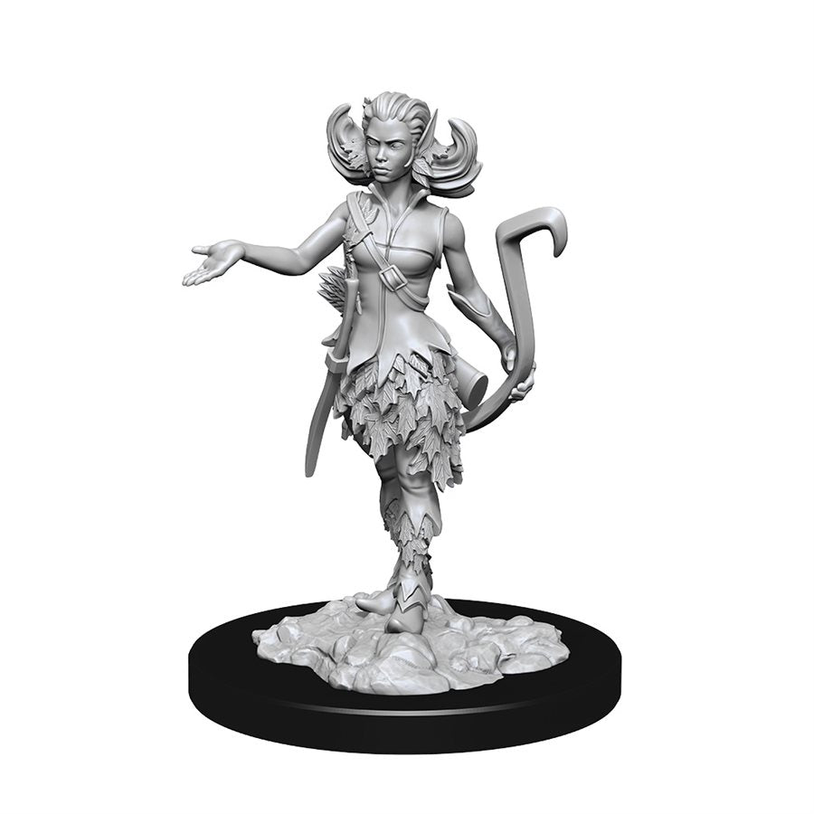D&D Nolzur's Marvelous Miniatures: Wave 15: Autumn Eladrin & Summer Eladrin